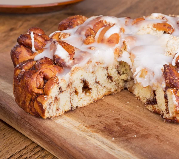 Glazed Streusel Coffee Cake — Stock Photo, Image