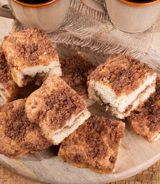 Kaneel Swirl Crumb Cake — Stockfoto