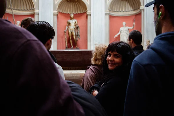 Roma, İtalya - 20 Kasım 2018: Coronavirus 'tan bir yıl önce Roma' nın en ünlü anıtlarını ziyaret edin