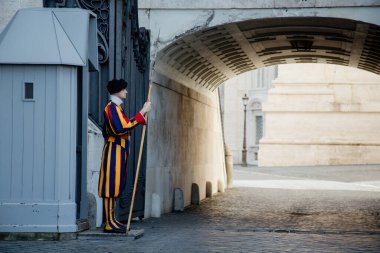 Roma, İtalya - 20 Kasım 2018: Coronavirus 'tan bir yıl önce Roma' nın en ünlü anıtlarını ziyaret edin