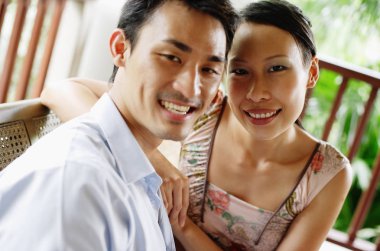 Çift oturma yan yana