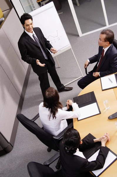 Gruppo in riunione di lavoro — Foto Stock