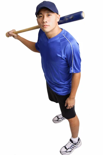 Anak muda memegang tongkat baseball — Stok Foto