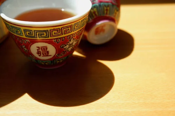 Two Chinese tea cups — Stock Photo, Image
