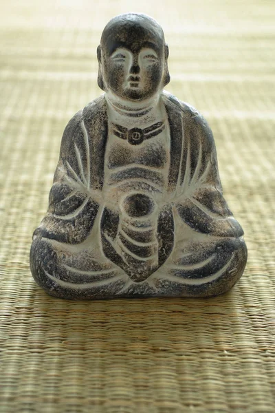 Pequena escultura de Buda — Fotografia de Stock