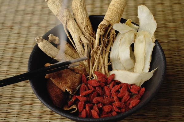 Chinese medicinal herbs — Stock Photo, Image