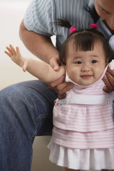 Vater und kleines Mädchen — Stockfoto