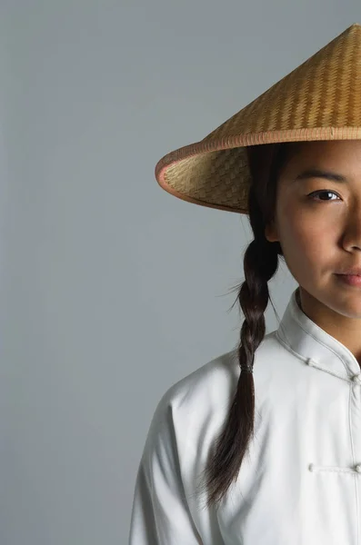 Mulher em vestido chinês tradicional — Fotografia de Stock