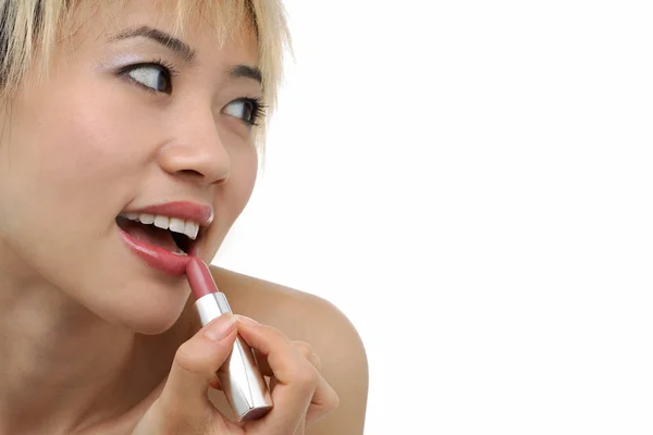 Perempuan Memakai lipstik — Stok Foto