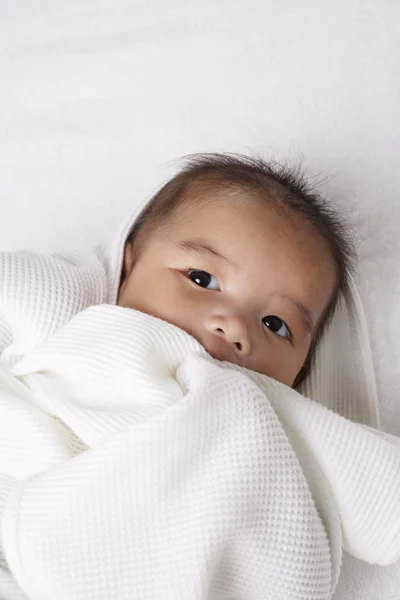 Tiro de cabeça de bebê chinês — Fotografia de Stock