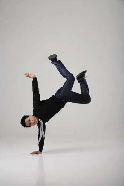 Break Dance für Männer — Stockfoto