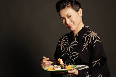 Kadın Japon kostüm