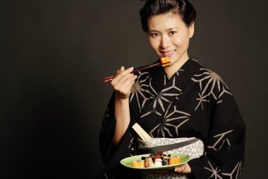 Kadın Japon kostüm