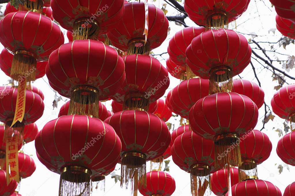 Red lanterns at YuYuan Gardens