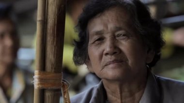 Olgun kadın portresi