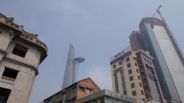 Büyük binalar ve Bitexco mali Kulesi