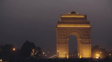 Hindistan kapı gece