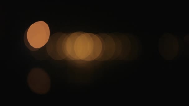 Lumière clignotante la nuit 