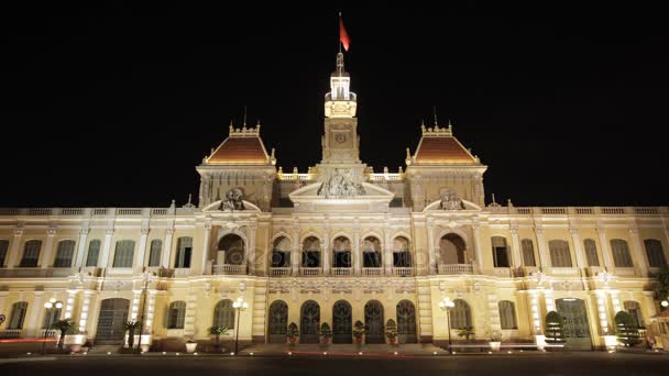 Tráfego pela Prefeitura de Ho Chi Minh — Vídeo de Stock