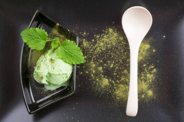 yeşil çay dondurma