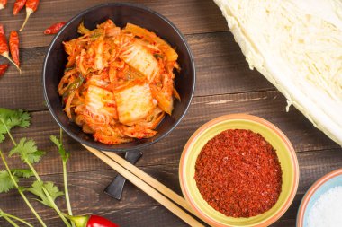 Kimchi Koreli lahana turşusu