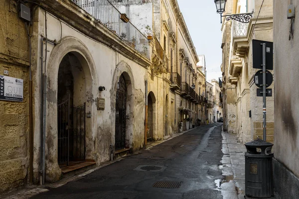 2019年11月 意大利Puglia的Lecce 穿越意大利Puglia地区南部的Lecce古城 — 图库照片