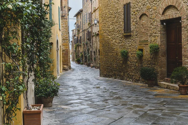 Paseo Día Lluvioso Por Las Calles Hermosa Ciudad Pienza Toscana —  Fotos de Stock