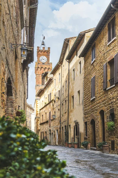 Plimbare Într Ploioasă Străzile Frumosului Oraș Pienza Toscana — Fotografie, imagine de stoc