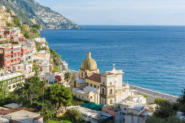 Amalfi Sahili Harika ışık ve renklerle