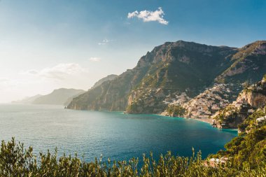Amalfi Sahili Harika ışık ve renklerle