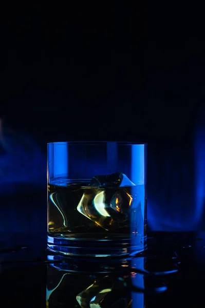 Whiskey Ice Fire Black Background7 — Stock Photo, Image