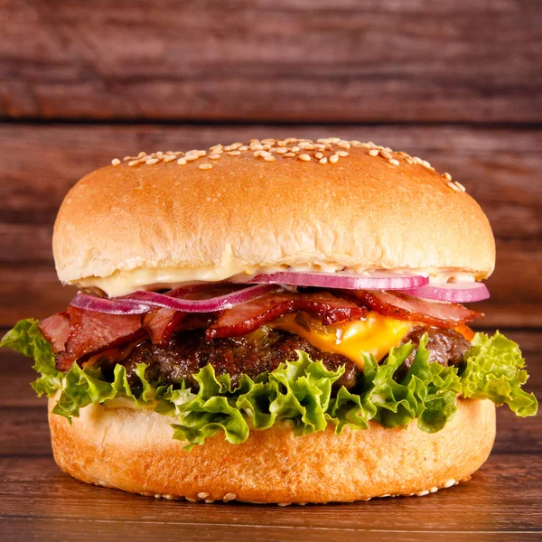 Duży Smaczny Burger Menu Restauracyjnego2 — Zdjęcie stockowe