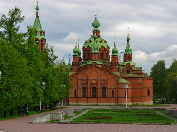 Rus kilise Güney Ural Chelyabinsk, Park Alapole, alapol