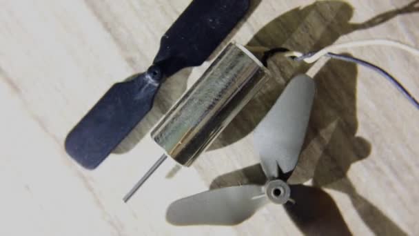 Βίδα Προπέλα Αεροβίδα Αεροπλάνο Grasshopper Κινητήρα Μακροεντολή Πυροβόλησε Περιστρεφόμενη Στροφή — Αρχείο Βίντεο
