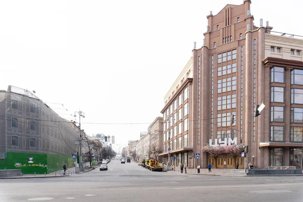 Kiev, Ucrânia, 27 de março de 2020, Kiev em quarentena — Fotografia de Stock