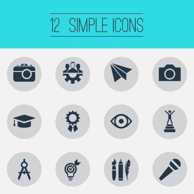 Vektör çizim basit yaratıcı düşünme simgeler kümesi. Öğeleri fotoğraf aracı, e-posta, mülakat ve diğer eş anlamlı bölücüler, mikrofon ve Ödülü.