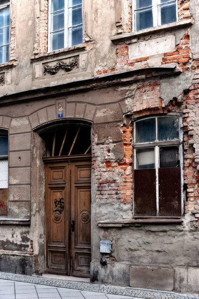 Unrenovated Historic Brick House Old Town Goerlitz Germany Beautiful Wooden — Stock Photo, Image