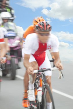 Bisikletçiler yarış, Hareket Bulanıklığı