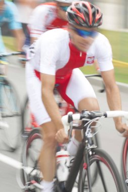 Bisikletçiler yarış, Hareket Bulanıklığı