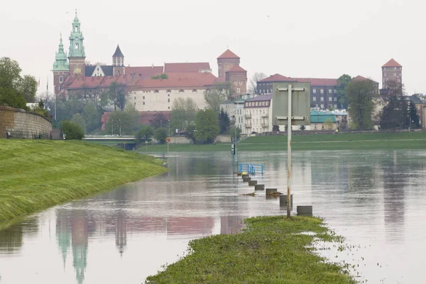 Poland, Krakow, Flooded River Bank — Stock Photo, Image