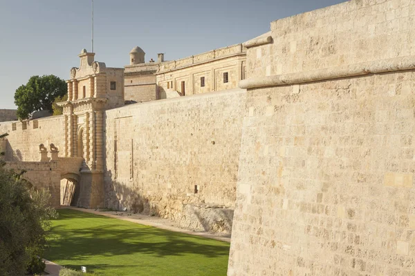 Malta, Mdina, Mura della città — Foto Stock