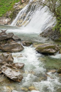 Beyaz su Nehri üzerinde