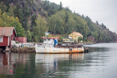 Balıkçı teknesi Kvarsebo Harbour