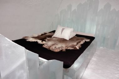 Icehotel misafir odasında
