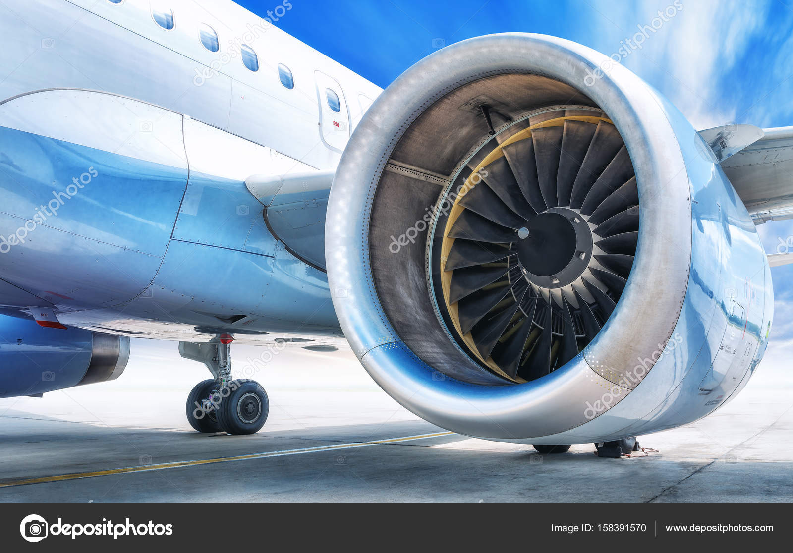 Big jet engine — Stock Photo © FrankPeters 158391570