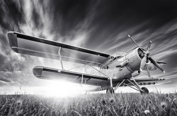 Történelmi Repülőgépek Ellen Naplemente — Stock Fotó
