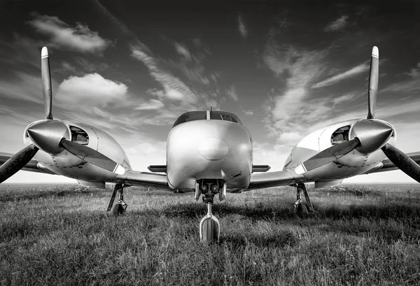 Sportovní Letadlo Louce — Stock fotografie