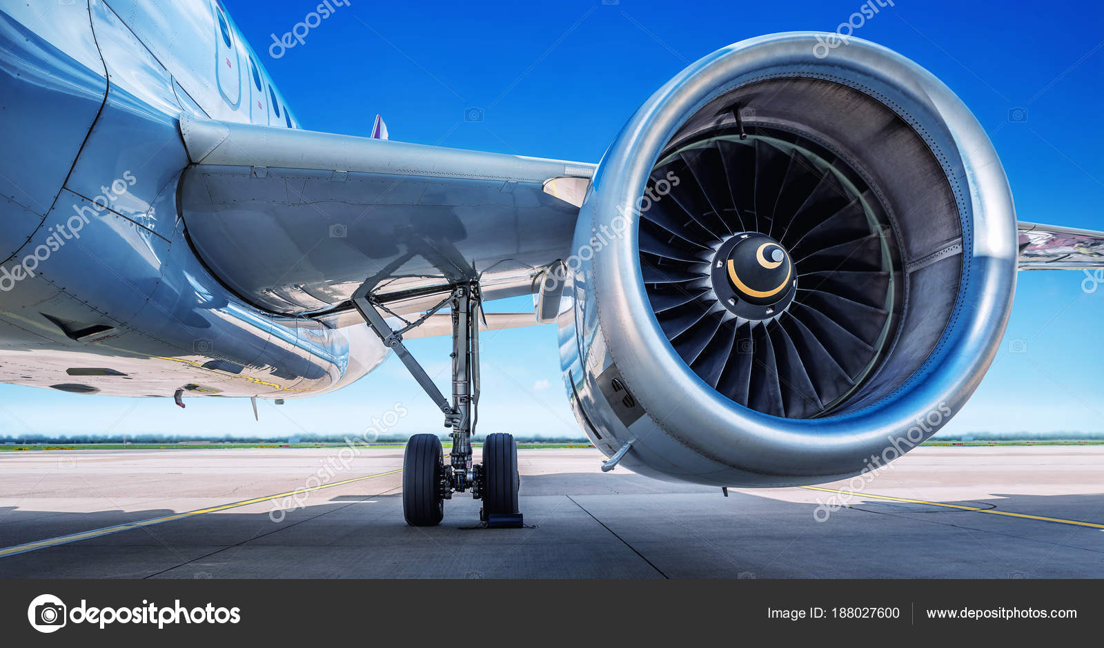 Jet Engine Modern Airliner Stock Photo by ©FrankPeters 188027600