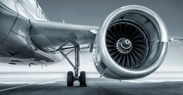 Motor Reacción Avión Pasajeros Moderno —  Fotos de Stock