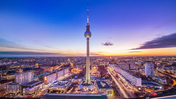 Panoramisch Uitzicht Het Centrum Van Berlijn Tijdens Zonsondergang — Stockfoto
